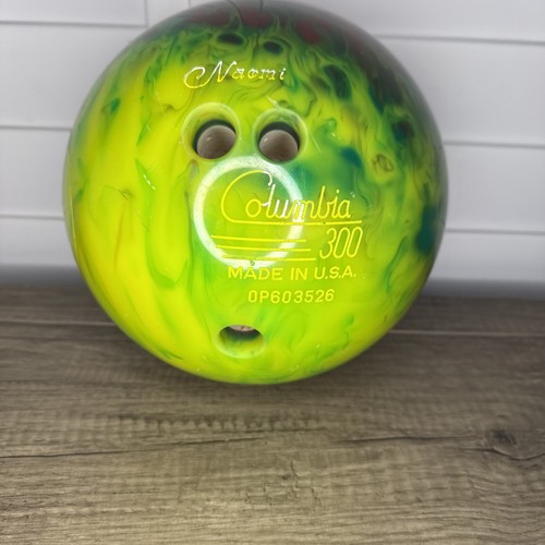 Columbia 300 bowling ball - columbia,