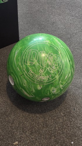 Dv8 misfit bowling ball - misfit,
